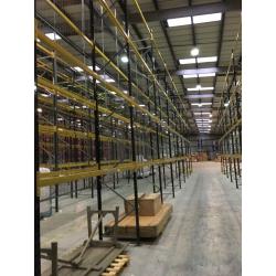 job lot 1000 bays link pallet racking AS NEW( storage , shelving )