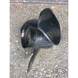 Mercruiser 3 liter prop