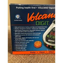 volcano Digital vaporizer - Storz And Bickel Vaporisation System (Used Once)