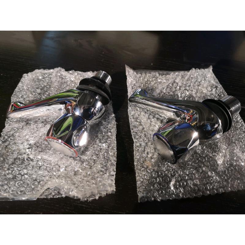 B Hill bath taps brand new boxed
