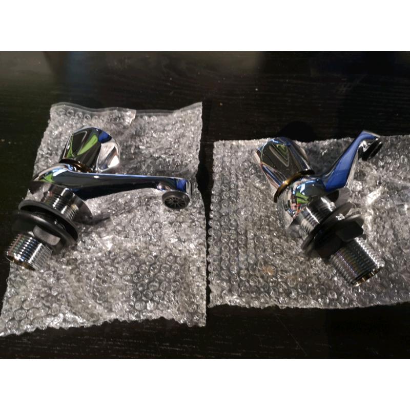 B Hill bath taps brand new boxed