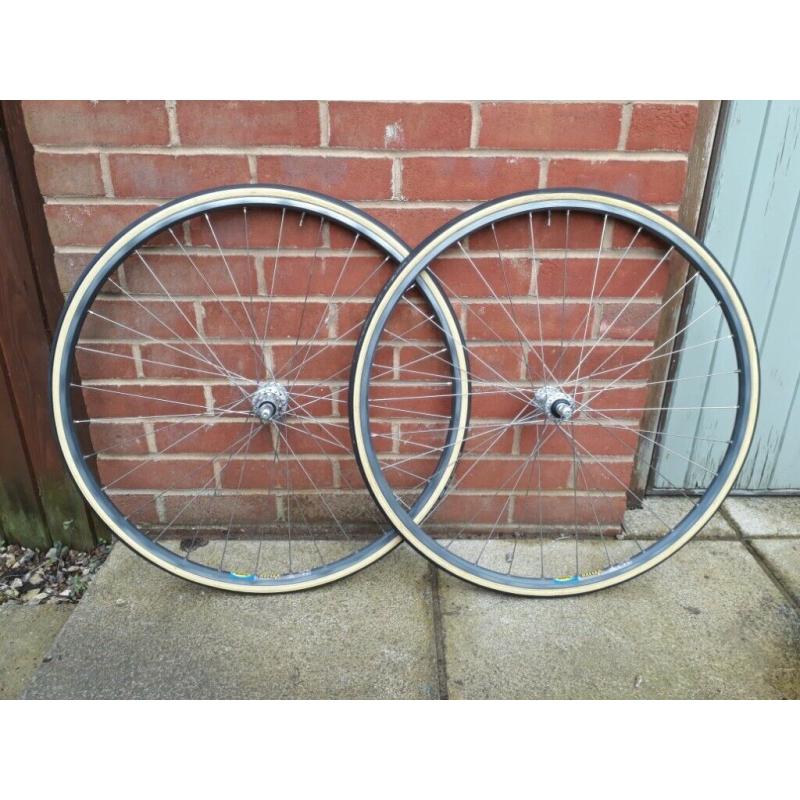 Campagnolo Road Bike Wheels