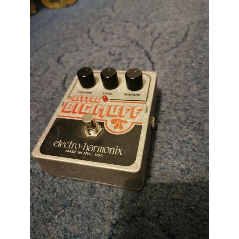 Guitar pedals, little big muff, boss Overdrive and Ditto x2 looper