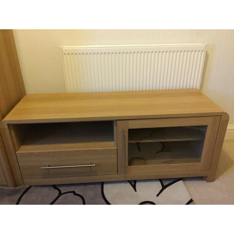 TV/entertainment unit