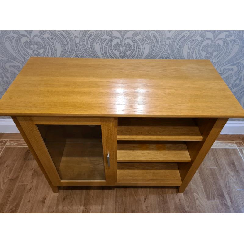 Side board