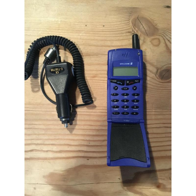 ericsson t10s vintage mobile phone retro