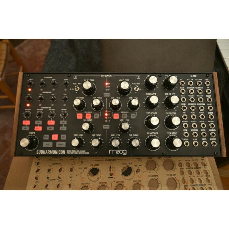 Moog Subharmonicon