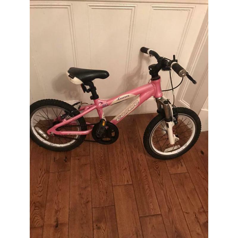 Girls carrera bike