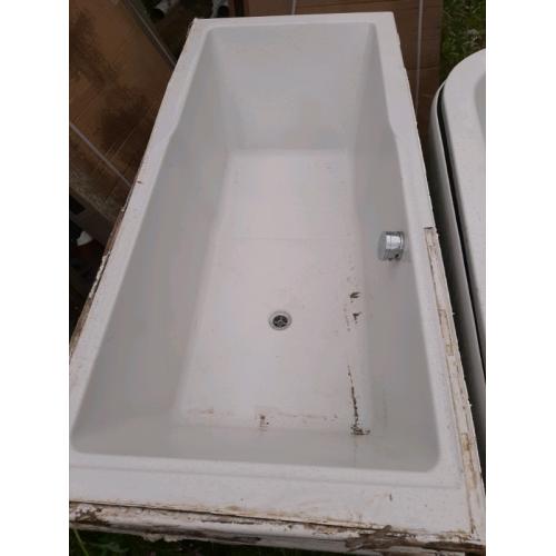 Rectangular bath