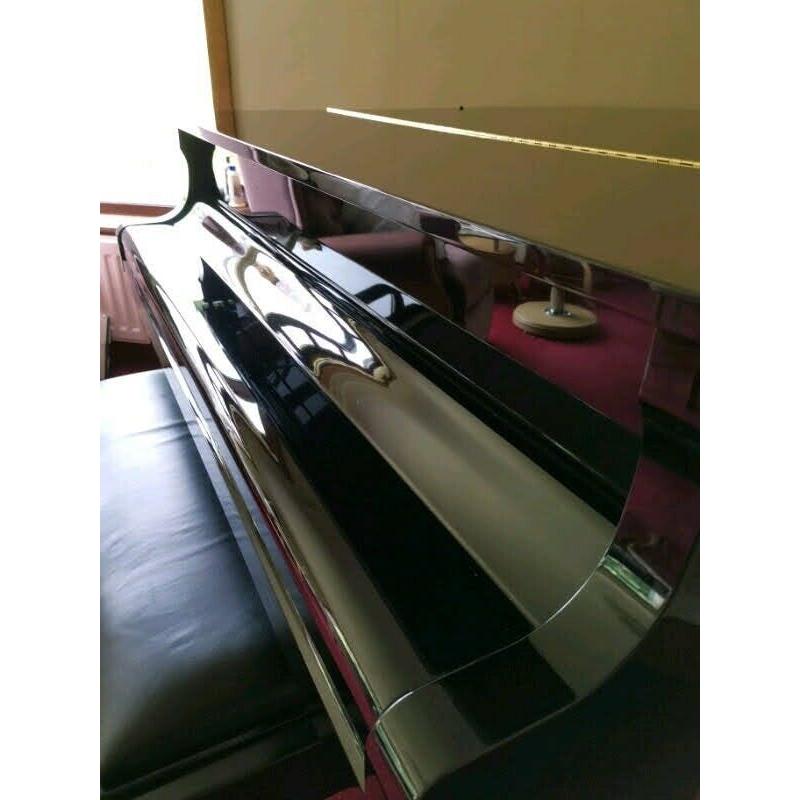 YAMAHA GA1 PIANO