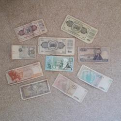 Guernsey + 9 other old banknotes (see my other ads for coins)