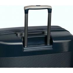it Luggage Signature 8 Wheel Suitcase