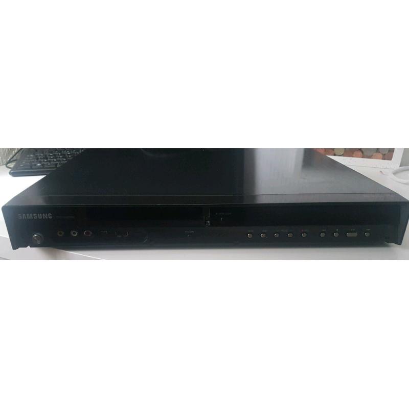 Samsung DVD-SH855M HDD/DVD Recorder.