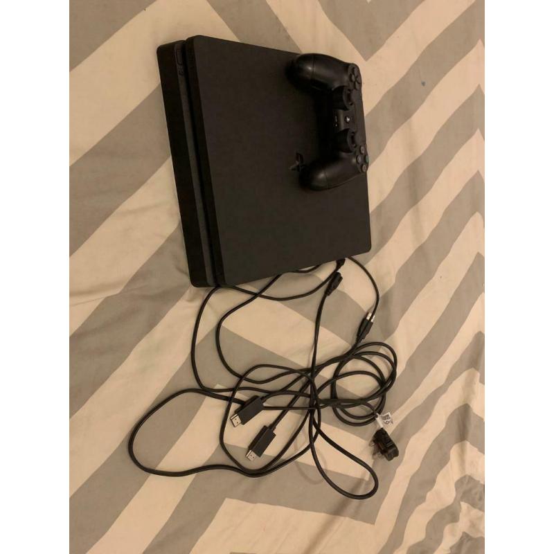 PS4 Slim