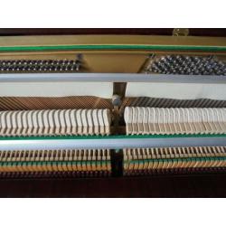 modern upright piano by waldstein