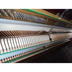 modern upright piano by waldstein