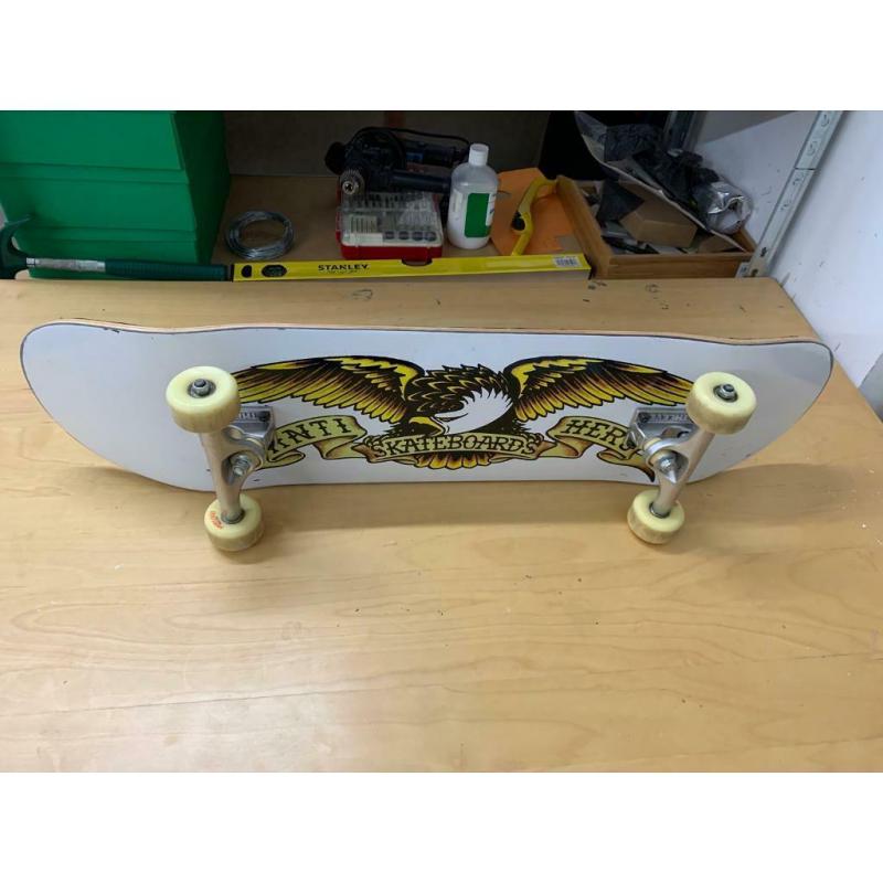 Anti Hero skateboard