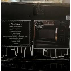 Brand new Brooklyn Collection Microwave