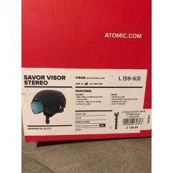 Ski helmet with visor