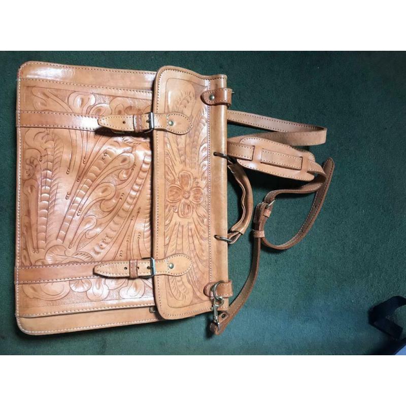 CARVED LEATHER SATCHEL / BRIEFCASE ORNATE HAND-TOOLED FLORAL DESIGN