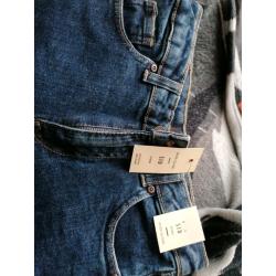 Boys SID skinny jeans RIVER ISLAND