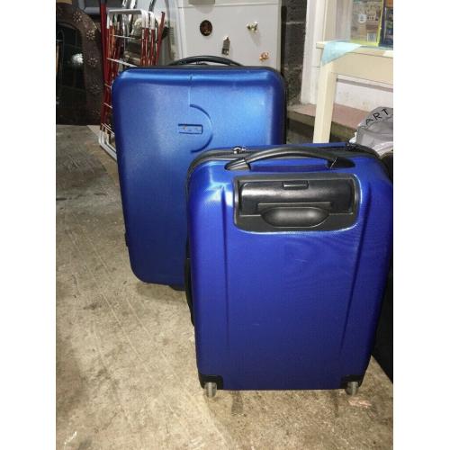 Set of 2 matching trolley cases