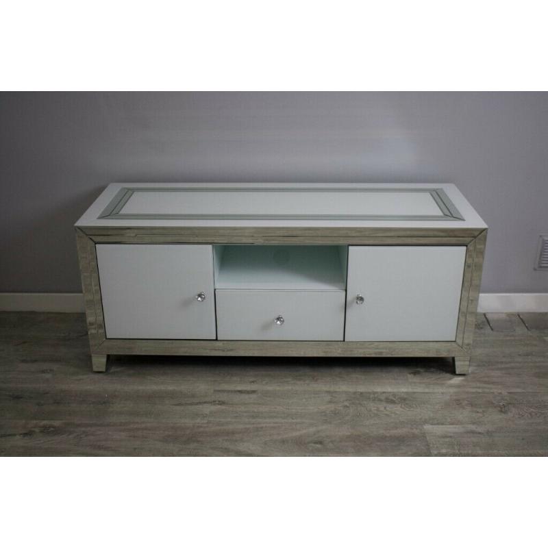 Brianna White Glass Larg TV Unit BRAND NEW