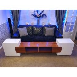 High gloss tv unit