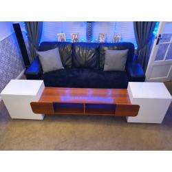 High gloss tv unit