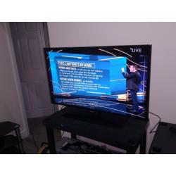 42" SAMSUNG LED TV FULL HD WITH BUILT IN FREEVIEW