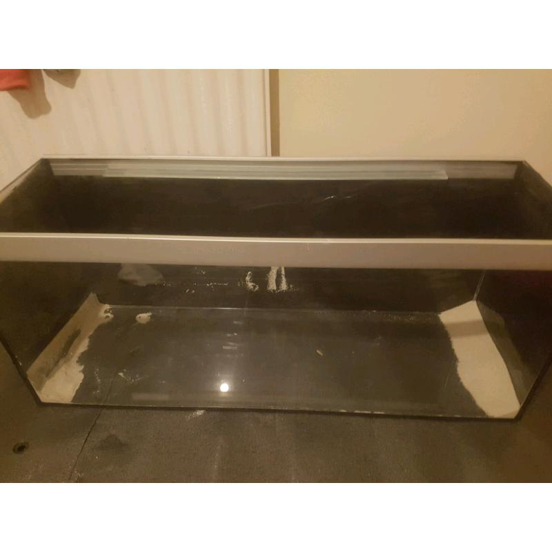 Fish tank 3ft
