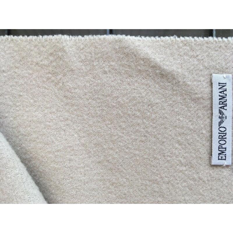 ARMANI scarf. Beige.