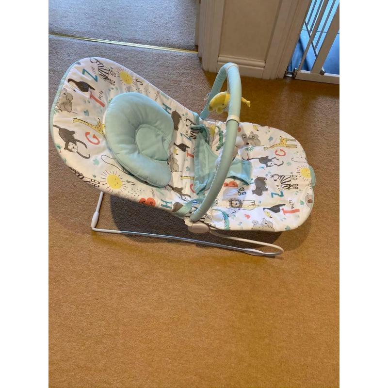 Mamas & Papas baby bouncer with vibration function