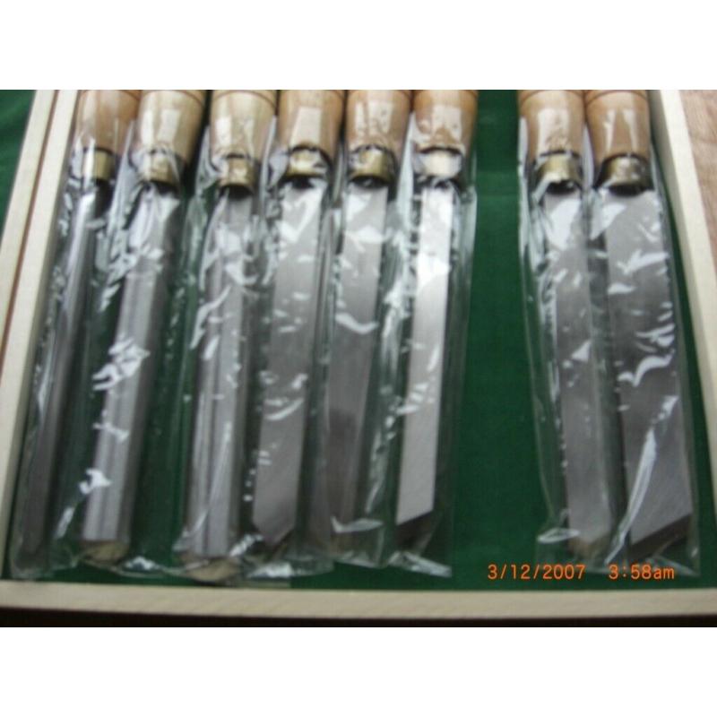 Wood turning chisels, brand new set