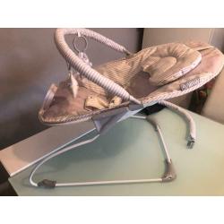 baby bouncer with music