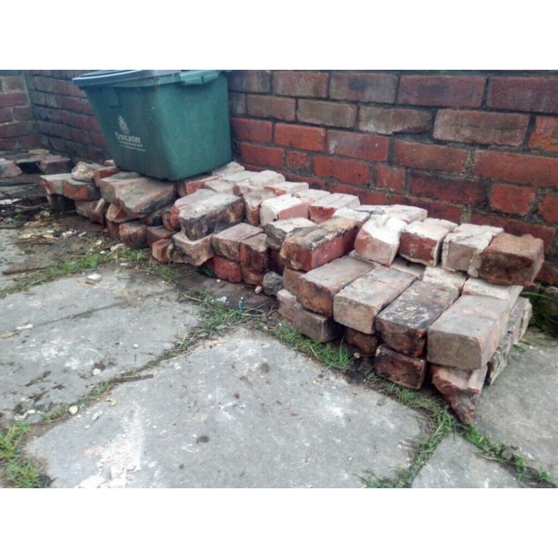 For free old Bricks / top soil/ hardcore rubbel