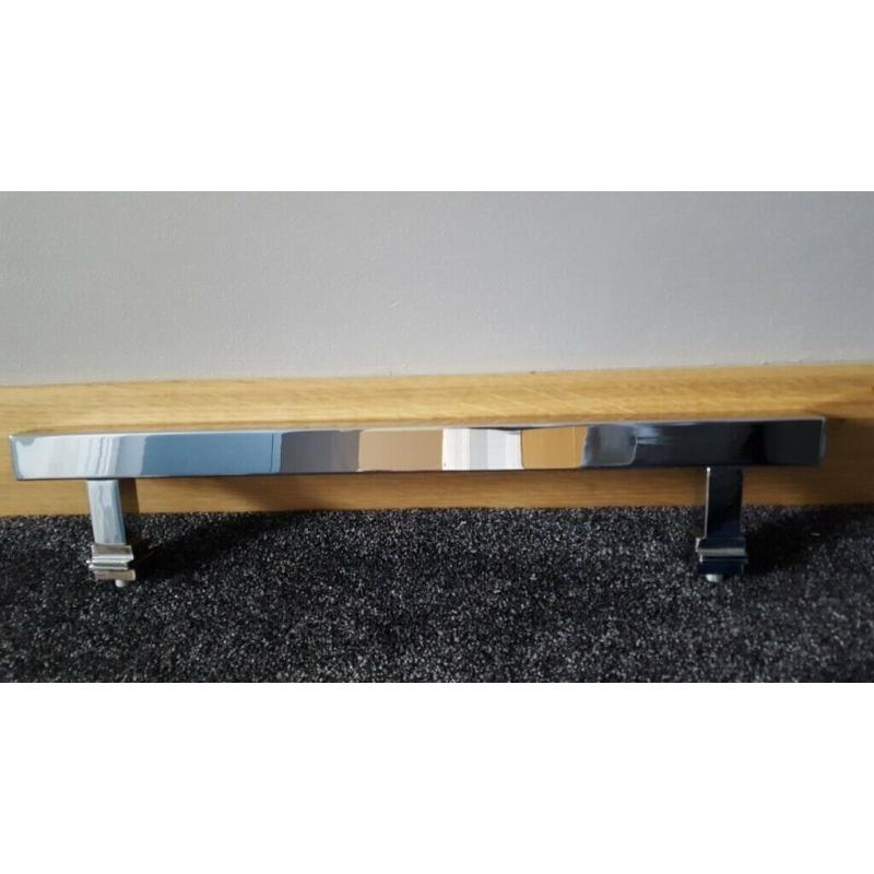 Square chrome towel rail for attaching to radiator