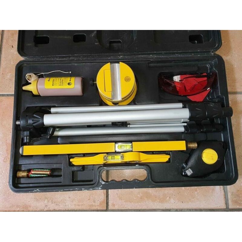 Complete laser levelling kit in a box, never used