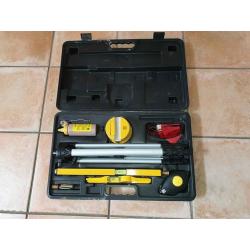 Complete laser levelling kit in a box, never used