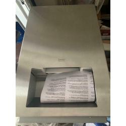 Lovair LRM9CS - Flush Mount Hand Dryer