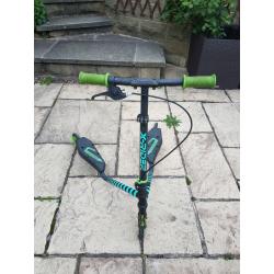 X-rider scissor scooter