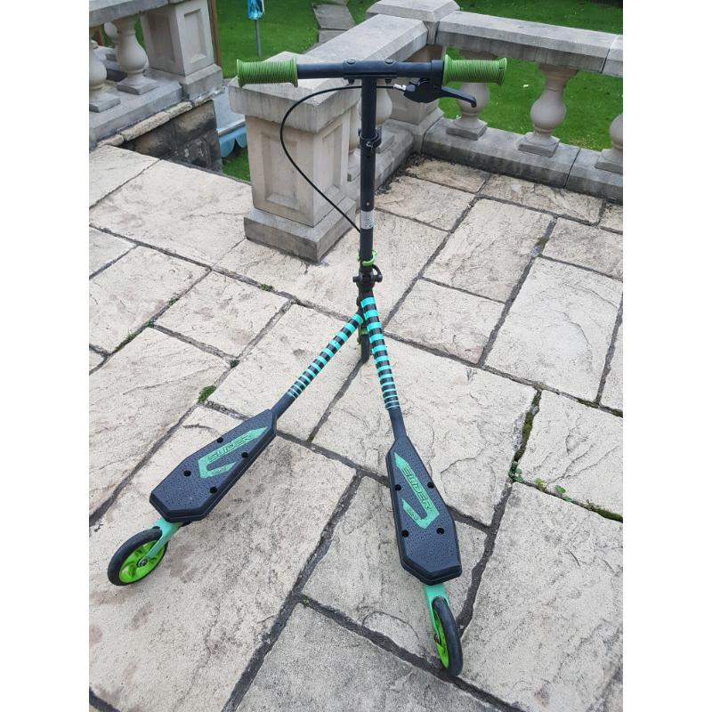 X-rider scissor scooter