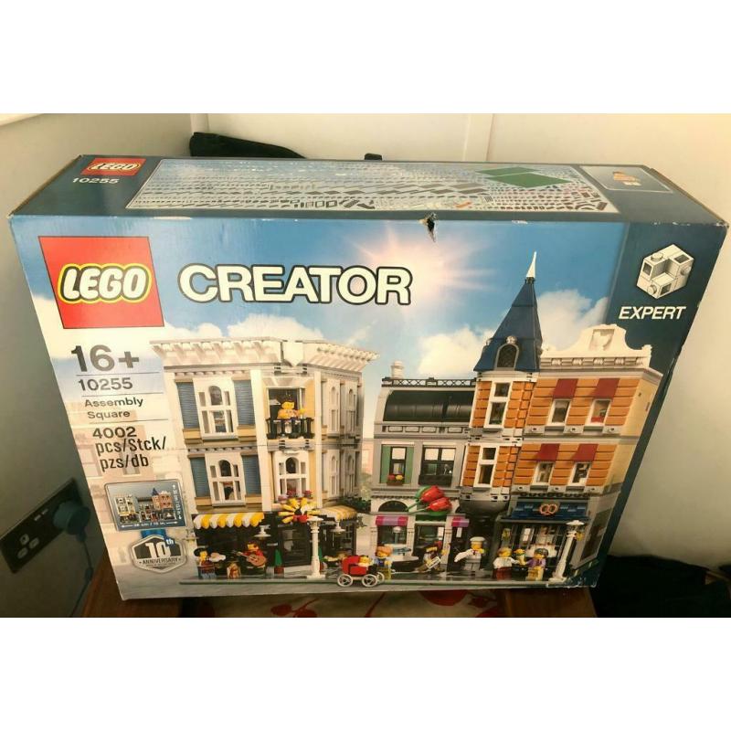 LEGO Assembly Square - unused and boxed