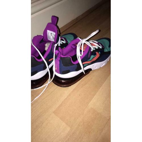Nike 270 react