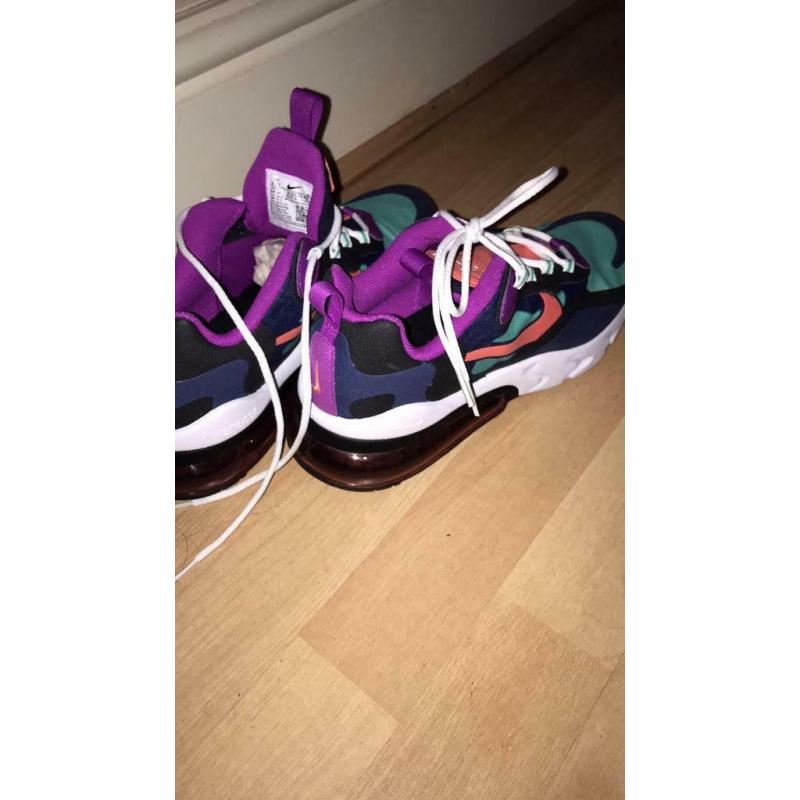 Nike 270 react
