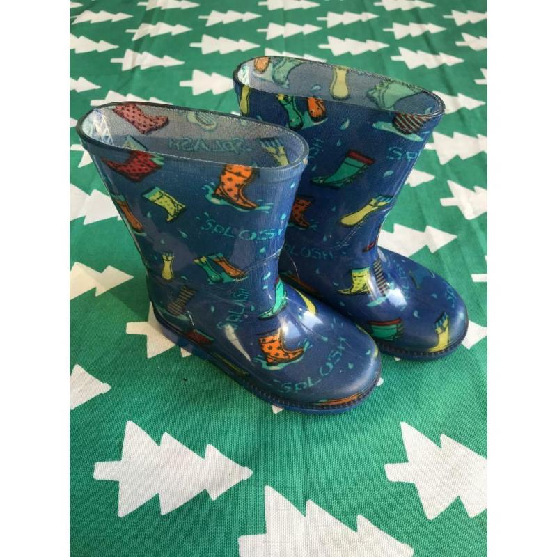 Kids wellies, toddler size 5