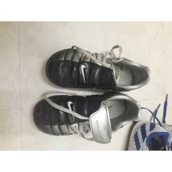 Boys football shoe size 11 Nike