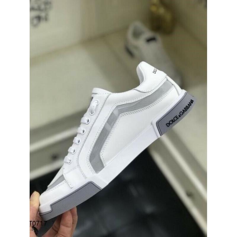 Shoes d and g