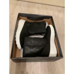 Children?s Ecco goretex boots