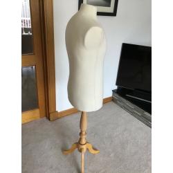 Large Male Mannequinn Torso